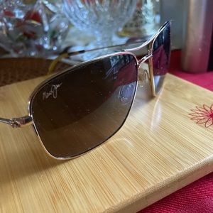 Maui Jim WIKI WIKI sunglasses Model:HS-246-16